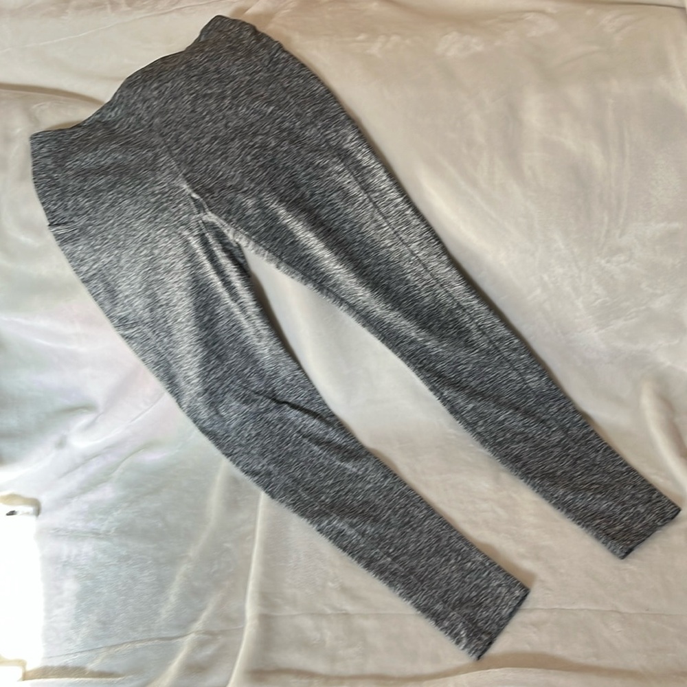 Kyodan Athletic Leggings - Light Grey / Silver - Size PS